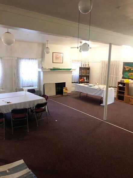 More Photos Of 9718 Dixie Hwy, Louisville Freestanding For Sale