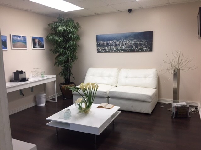 More Photos Of 3750 NW 114th Ave, Miami Warehouse For Lease