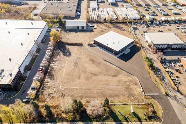 More Photos Of 4025 85th Ave N, Brooklyn Park Warehouse For Lease