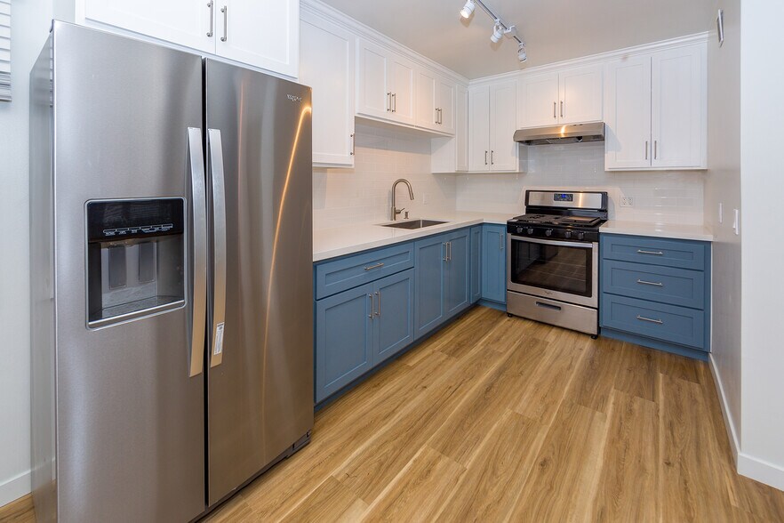 More Photos Of 1057 Euclid Ave, Long Beach Apartments For Sale