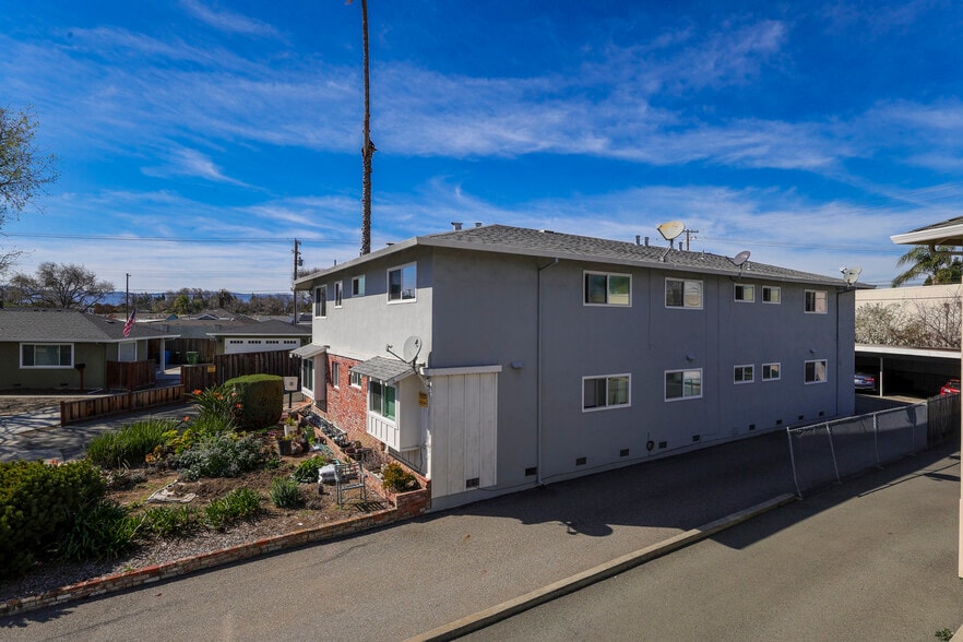 More Photos Of 2497 Anna Dr, Santa Clara Apartments For Sale