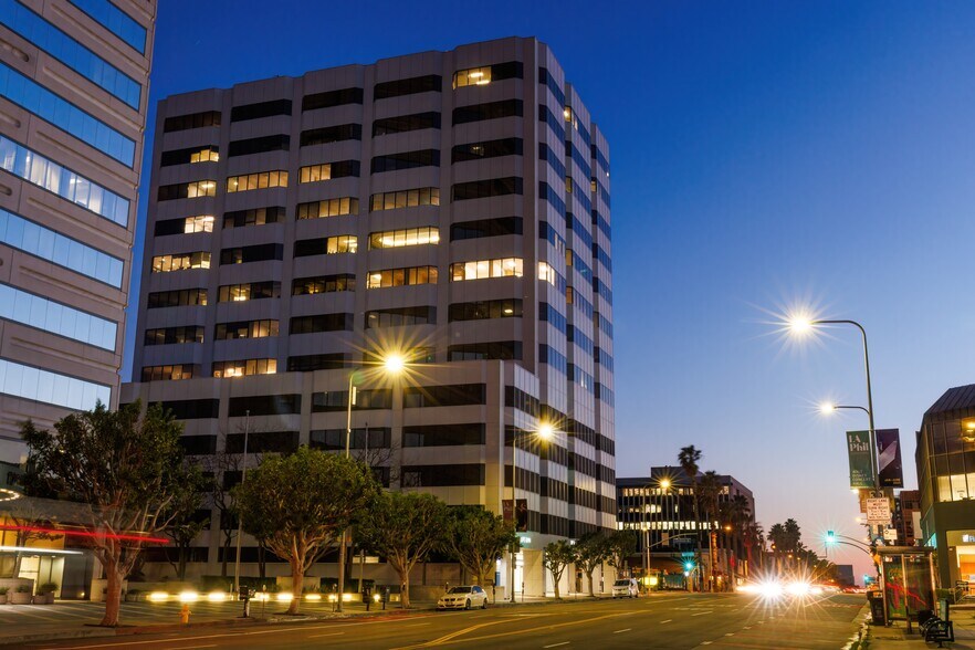 More Photos Of 12424 Wilshire Blvd, Los Angeles Office For Lease