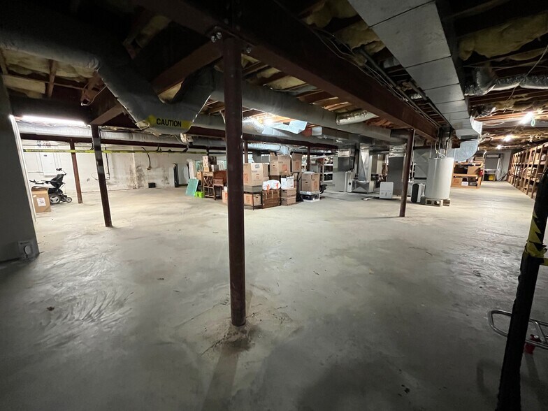 More Photos Of 600 Stony Brook Ct, Newburgh Medical For Sale