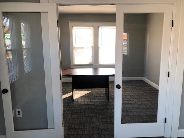 More Photos Of 21 Route 37 E, Toms River Office For Lease