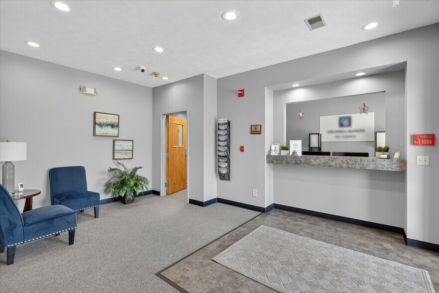 More Photos Of 245 W Johnson Rd, La Porte Office For Sale