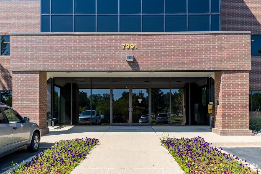 More Photos Of 7991 Shaffer Pky, Littleton Medical For Lease