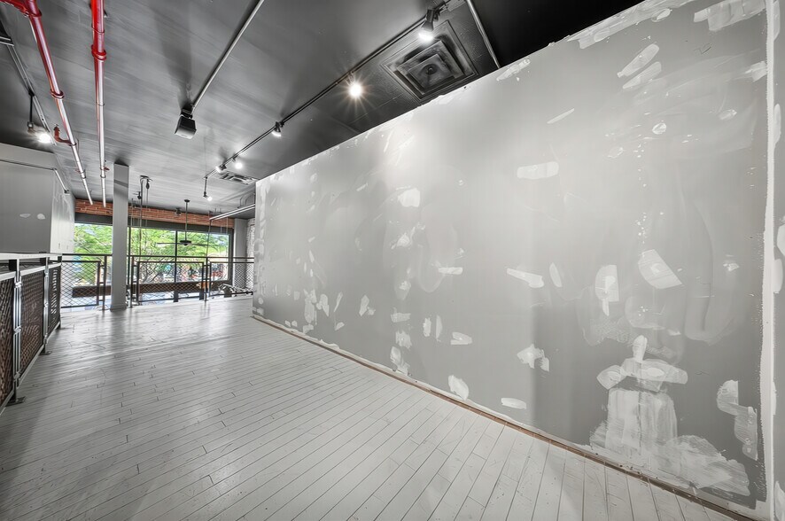 More Photos Of 783-793 N High St, Columbus Storefront For Lease
