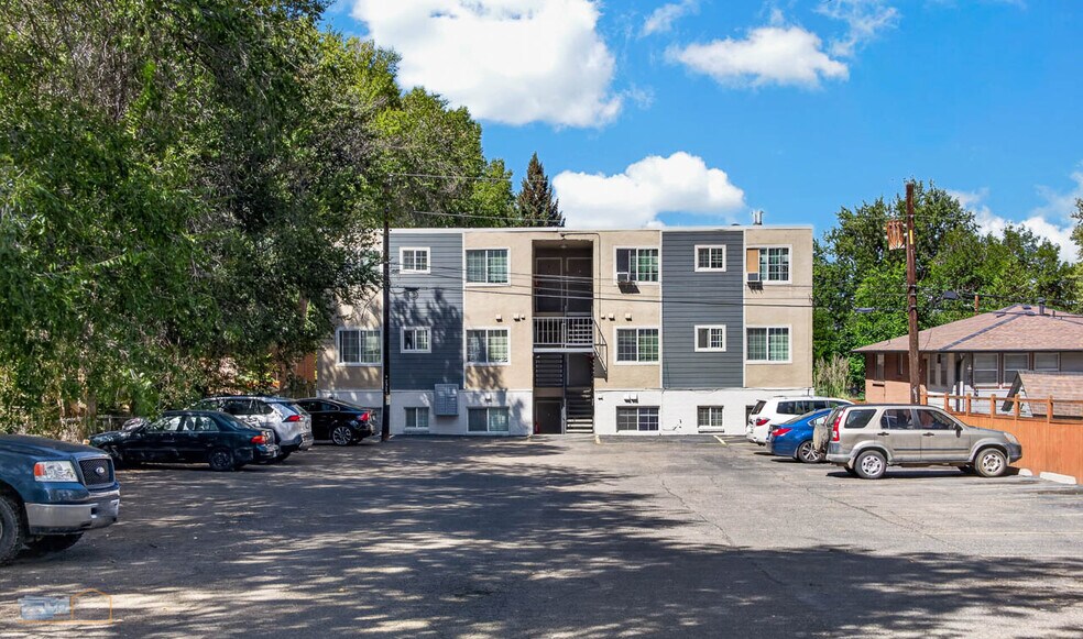 More Photos Of 1937 Warren Ave, Longmont Apartments For Sale