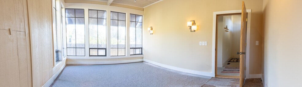 More Photos Of 1036 Sir Francis Drake Blvd, Kentfield Office For Lease