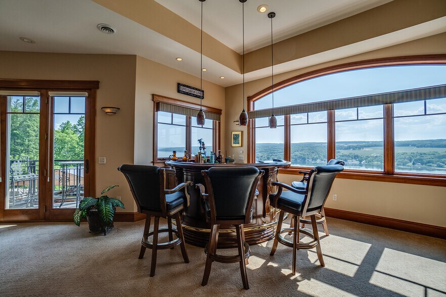 More Photos Of 3450 Esperanza Rd, Keuka Park Specialty For Sale