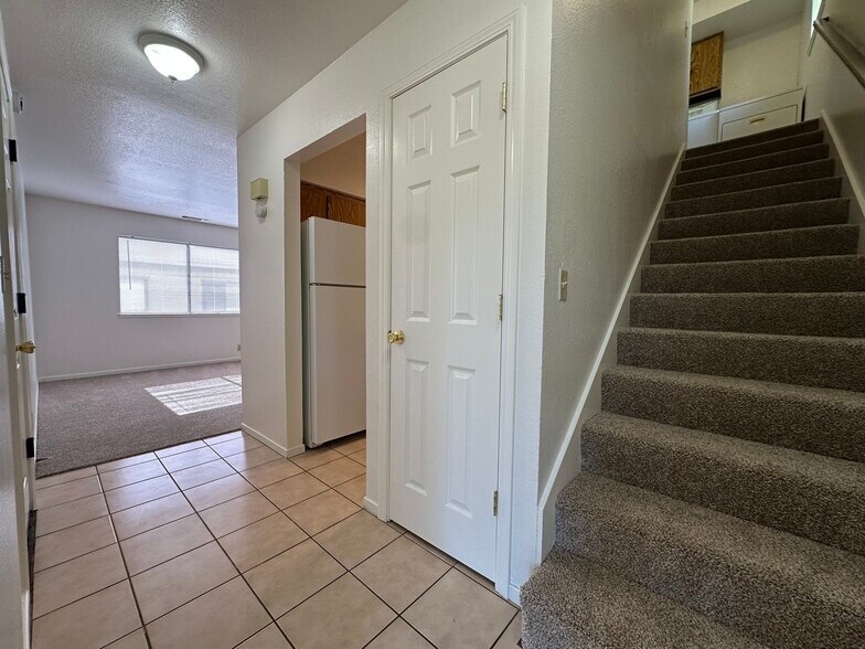 More Photos Of 3337 La Canada Dr, Cameron Park Apartments For Sale