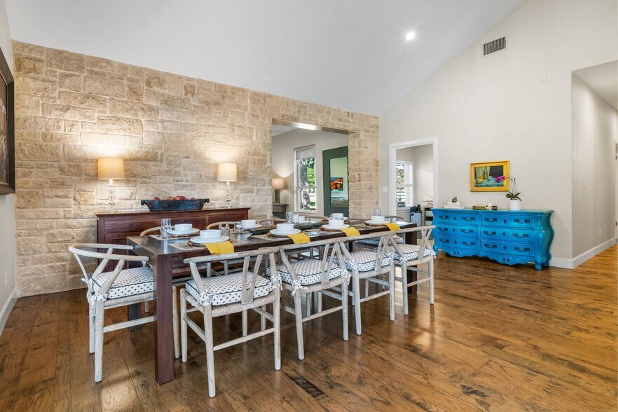 More Photos Of 5+ Old Fredericksburg Rd, Boerne Land For Sale
