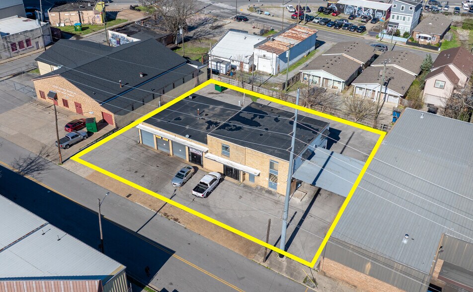 More Photos Of 930 3rd Ave S, Nashville Auto Repair For Sale