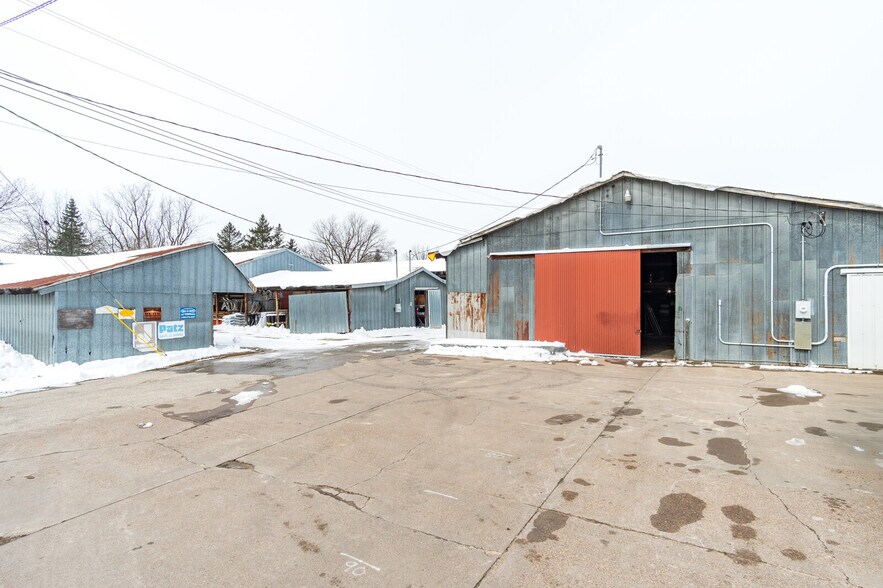 More Photos Of 101 Tanner St, Melrose Freestanding For Sale