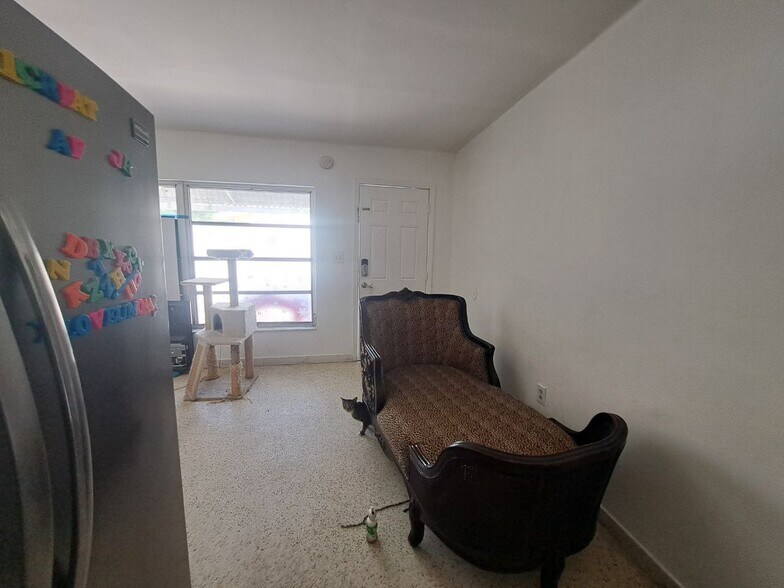 More Photos Of 2835 SW 37th Ct, Miami Apartments For Sale