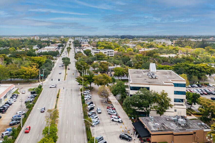 More Photos Of 10100 W Sample Rd, Coral Springs Office For Lease