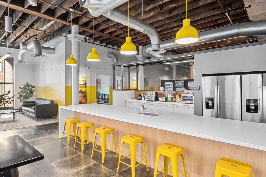 More Photos Of 555 Washington Ave, Saint Louis Office For Lease