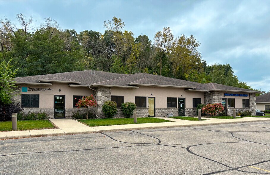More Photos Of 4869-4893 Larson Beach Rd, McFarland Office For Lease