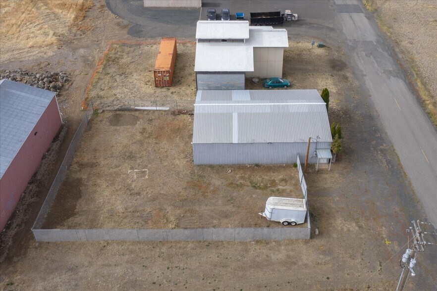 More Photos Of 12825 W 17th Ave, Airway Heights Warehouse For Sale