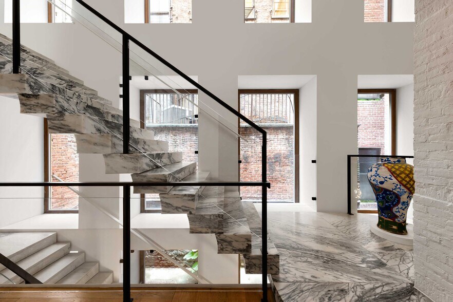 More Photos Of 60-66 White St, New York Loft Creative Space For Sale