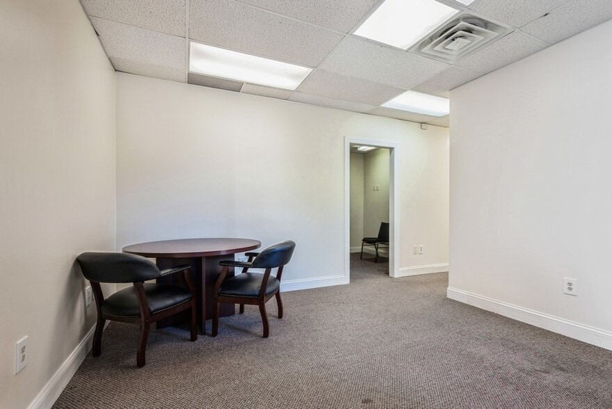 More Photos Of 674 US Highway 202, Bridgewater Medical For Sale