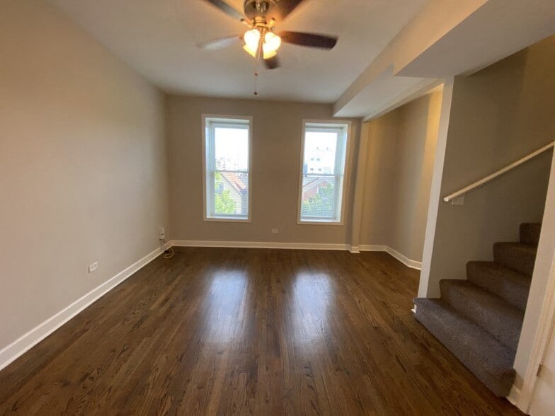 More Photos Of 2014 W McLean Ave, Chicago Apartments For Sale