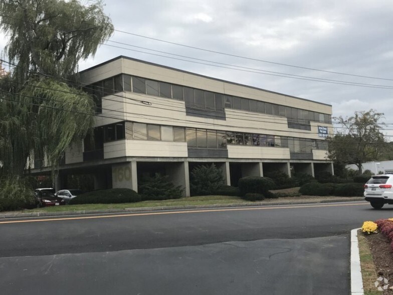 More Photos Of 160 Speen St, Framingham Office For Lease