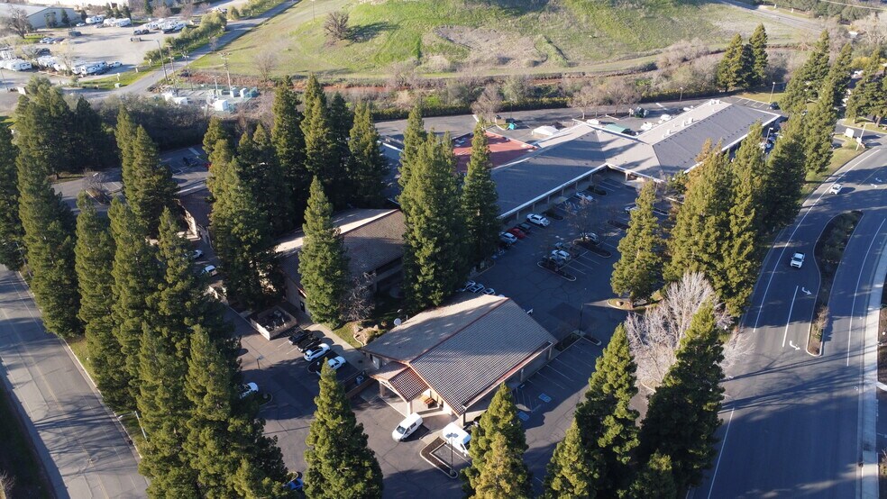 More Photos Of 7238-7268 Murieta Dr, Rancho Murieta Restaurant For Sale