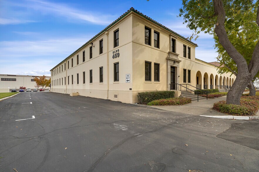 More Photos Of 690 Walnut Ave, Vallejo Office For Lease