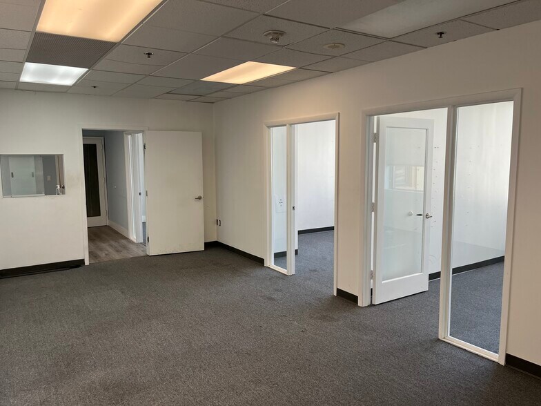 More Photos Of 150 SE 2nd Ave, Miami Coworking Space