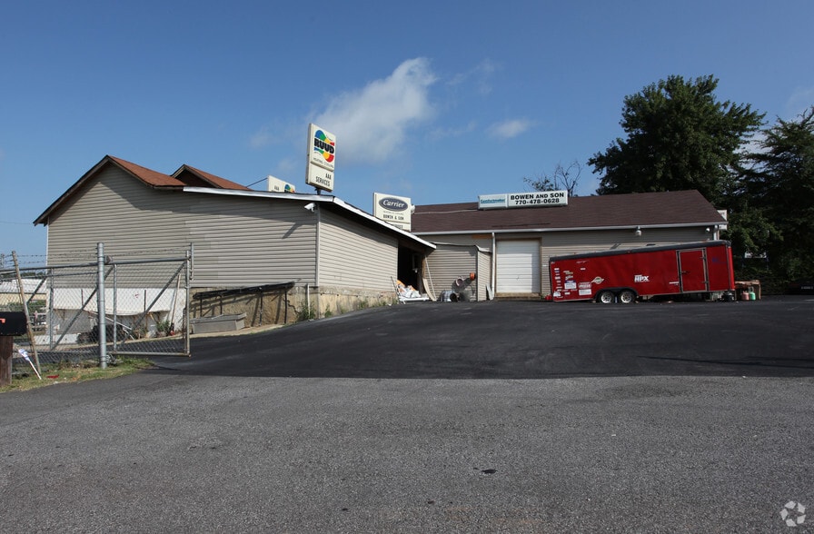 More Photos Of 9135 S Main St, Jonesboro Light Manufacturing For Sale