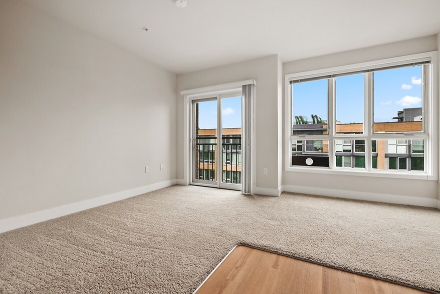 More Photos Of 523 Broadway E, Seattle Apartments For Lease