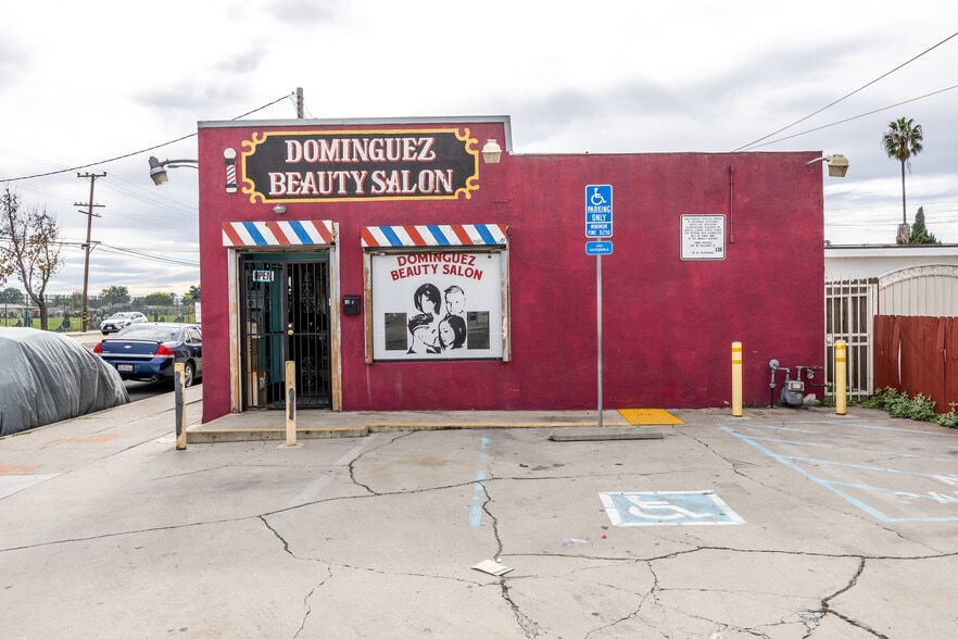 More Photos Of 911 N Wilmington Ave, Compton Storefront For Sale