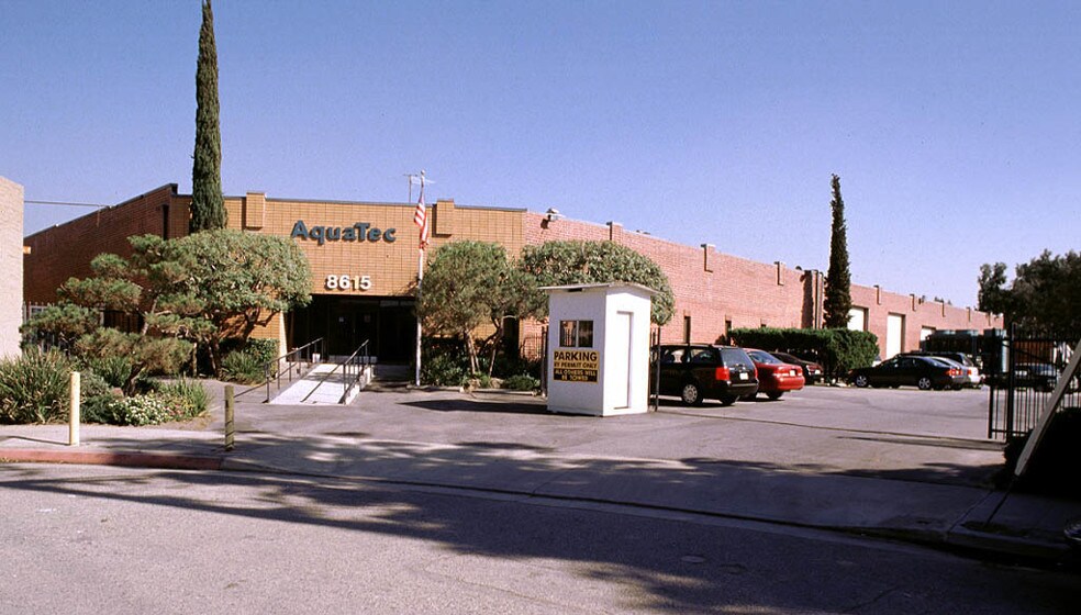 More Photos Of 8615 Tamarack Ave, Sun Valley Warehouse For Lease