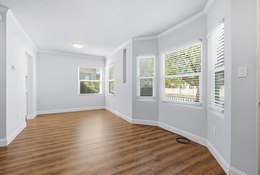 More Photos Of 704 Broadway, Santa Cruz Multifamily For Sale