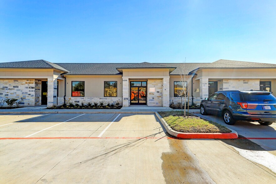 More Photos Of 4220 Cartwright Rd, Missouri City Medical For Sale