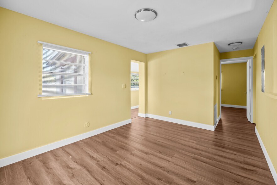 More Photos Of 2603 Booker St, Fort Pierce Apartments For Sale