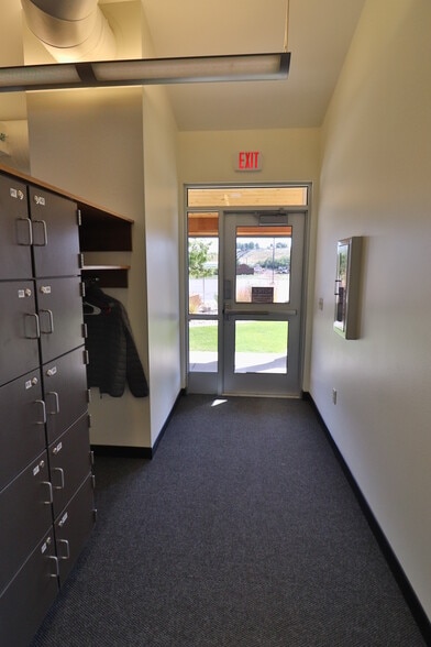 More Photos Of 502 33rd St, Cody Medical For Sale