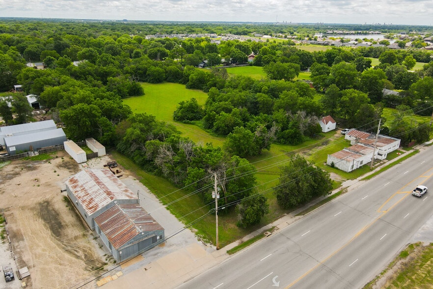 More Photos Of 5310 N Meridian Ave, Wichita Office For Sale