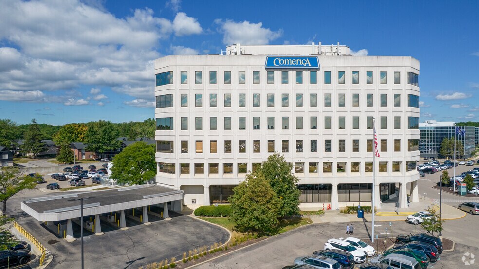 More Photos Of 29201 Telegraph Rd, Southfield Medical For Lease