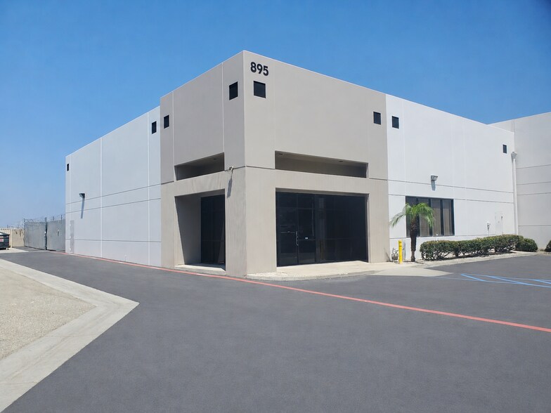 Primary Photo Of 895 N Todd Ave, Azusa Warehouse For Lease