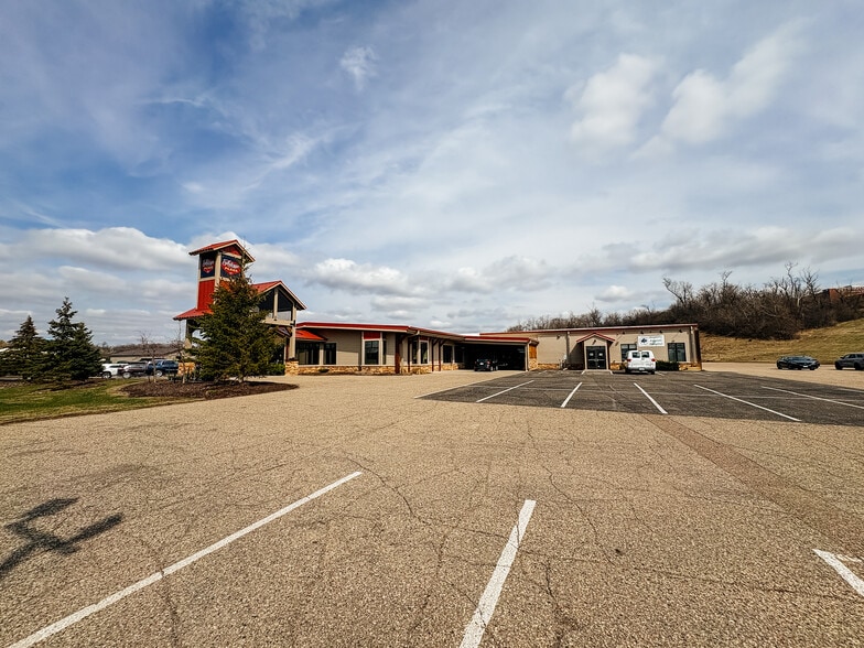 Primary Photo Of 1233 4th St S, Cannon Falls Freestanding For Lease