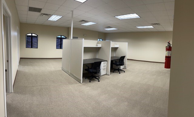 More Photos Of 2929 Crouse Ln, Burlington Medical For Lease