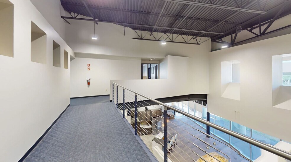 More Photos Of 4323 E Cotton Center Blvd, Phoenix Light Manufacturing For Lease