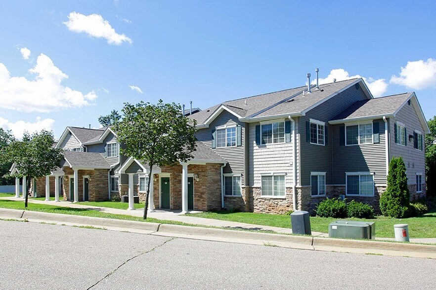 More Photos Of 3840 S Burdick St, Kalamazoo Apartments For Sale