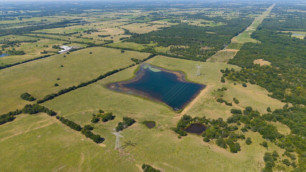 More Photos Of NWC FM 2645 & W FM 898, Bonham Land For Sale