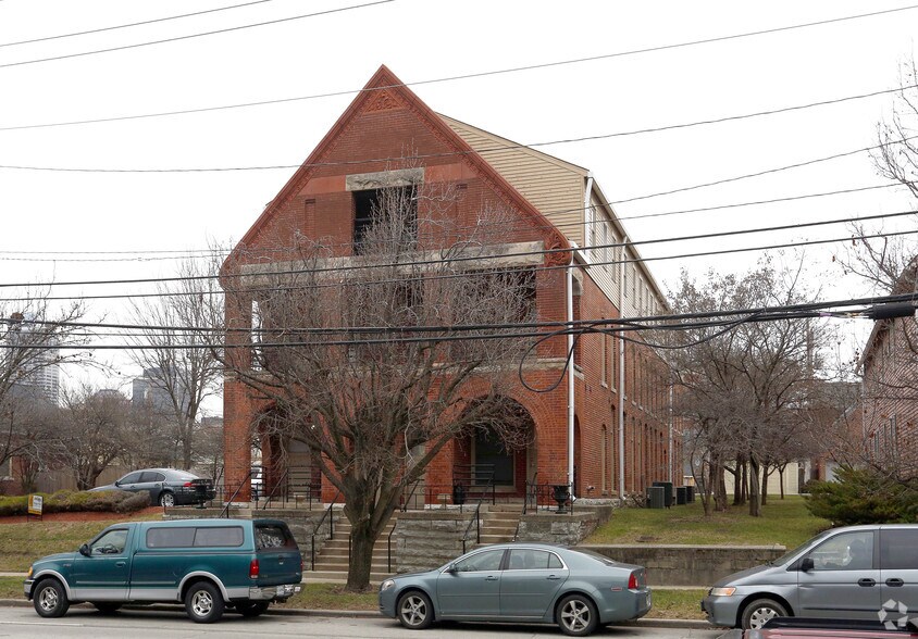 More Photos Of 550 Fletcher Ave, Indianapolis Apartments For Sale