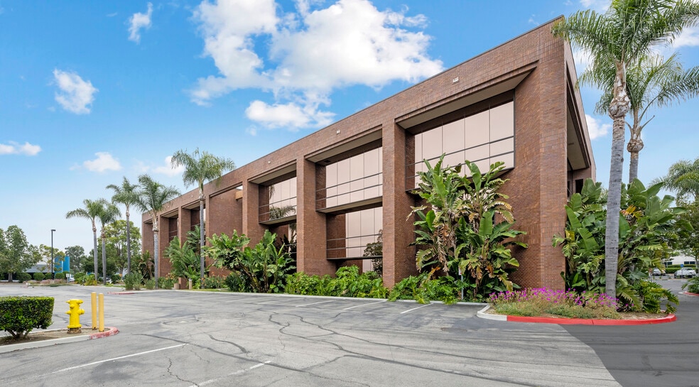 More Photos Of 2714 Loker Ave W, Carlsbad Office For Lease