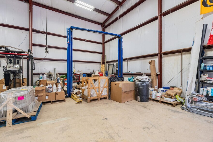 More Photos Of 6802 U S Highway 98, Hattiesburg Flex For Sale