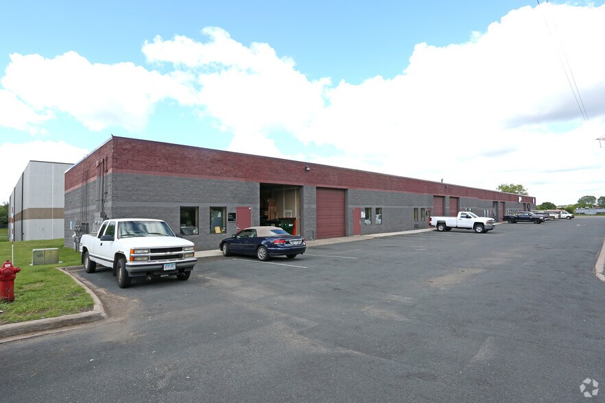 Primary Photo Of 310-430 County Road D E, Little Canada Light Manufacturing For Lease